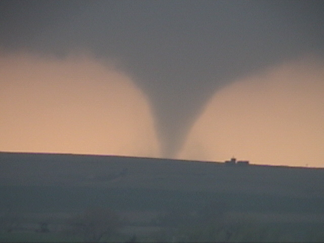 2026 tornado chasing tour